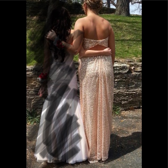 Stunning formal strapless custom made GOLD sequin gown for any prom or gala! - Picture 4 of 4